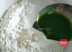 Illustration of how to make braided steamed buns 1