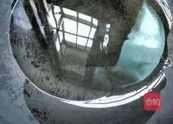 Peas, carrots and eggs Illustration of how to make fried rice 6