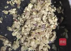 Illustration of how to make fried potato pancakes 5