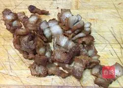 Illustration of how to make plum and vegetable steamed buns 5