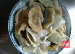 Illustration of how to make leek and egg dumplings 8