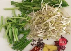 Illustration of how to make fried pancakes 3