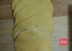 Illustration of how to make colorful steamed buns 1