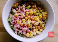 Illustration of how to make pan-fried potato pancakes 3