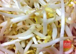 Illustration of how to make vegetarian fried noodles 3