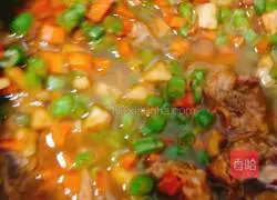 Rice cooker pork ribs stuffy Illustration of how to make rice 9