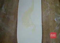 Illustration of how to make large green onion pancake 4