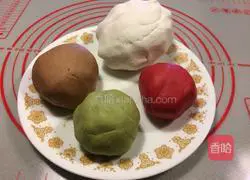 Illustration of how to make glutinous rice balls with glaze bean paste 1