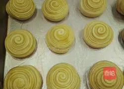 Illustration of making sweet bean cake 14