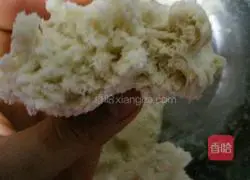 Illustration of how to make hollow sesame cake 5