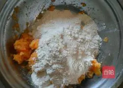 Illustration of how to make sweet potato steamed buns 3