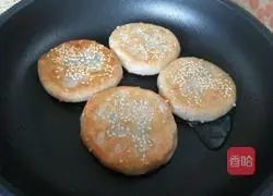 Illustration of how to make pancakes 7