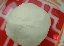 Illustration of how to make milky and sweet steamed buns 2