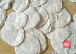 Illustration of how to make cucumber dumplings 7