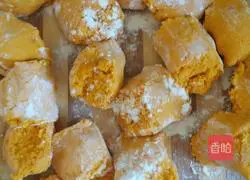 Illustration of home-style glutinous rice and bean paste cake 4