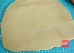 White skin, red beans and purple sweet potatoes Illustration of how to make cakes 9