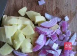 Illustration of how to make Korean potato pancakes 2