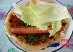 Illustration of how to make homemade pancakes and fruits 13