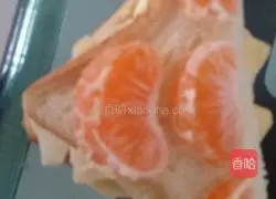 Illustration of making fruit sandwich 15