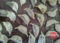 Illustration of how to make dumplings 4