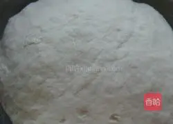 Tuanyuanyuan: golden steamed buns Illustration of how to do it 3