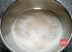 Milk-flavored soybean steamed buns recipe 4