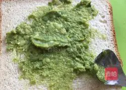 Avocado Illustration of how to make mud sandwich with yogurt salad 2