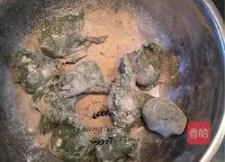 Illustration of how to make Yamai pancake 11