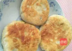 Leek and Egg Pie Recipe Illustration 8