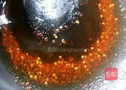 Illustration of how to make mushroom noodles 7