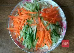 Illustration of how to make spicy noodles 5