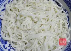 Noodle toppings Illustration of how to do it 5