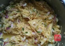 Potato, Onion, Oatmeal Egg Pancake Recipe Illustration 4