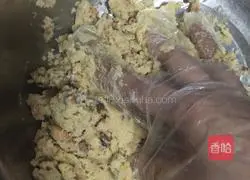 Illustration of how to make Russian tea cakes 9