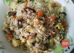 Illustration of how to make fried rice with carrots, mushrooms and eggs 10