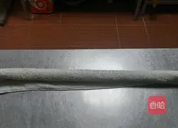 Illustration of how to make the old noodle steamed buns 4