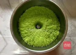 Illustration of how to make spinach blossom steamed buns 3