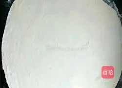 Illustration of how to make scallion pancakes 5