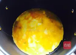 Illustration of how to make shrimp fried rice 3