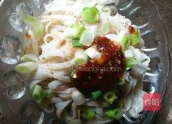 Illustration of how to make simple noodles 6