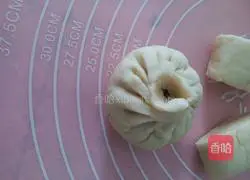 Illustration of how to make white radish and meat stuffed buns 9