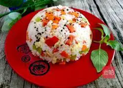 Illustration of how to make colorful fried rice 10