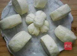 Illustration of how to make oat milk steamed buns 12