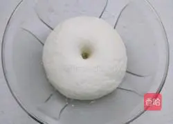 Illustration of how to make black fungus stuffed buns 9