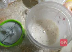 Illustration of how to make fruit pancakes 3