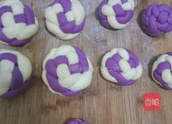 Illustration of how to make purple sweet potato and hydrangea steamed buns 6
