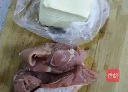 Illustration of how to make wontons 1