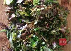 Illustration of how to make Chinese toon omelette 3