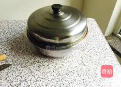 Illustration of how to make fennel buns 2