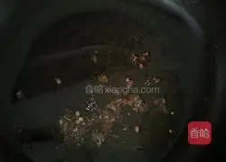 Illustration of how to make mushroom and pork buns 3